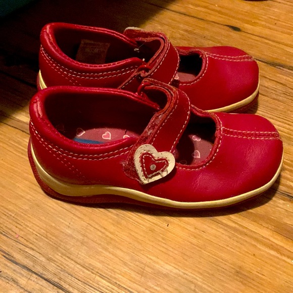 Keds toddler shoes size 5 1/2 red. Only wore once. - Picture 4 of 4